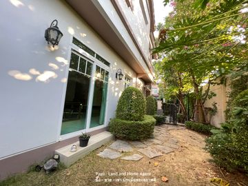 Detached house for Sale or Rent Nantawan Bangna Km.7 village, 4 bedroom Size S, Inside corner plot.