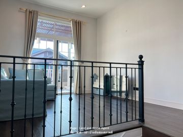 Detached house for Sale or Rent Nantawan Bangna Km.7 village, 4 bedroom Size S, Inside corner plot.