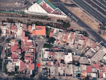 Oportunidad de Remate Bancario en Retorno Bosques de Irak, Col. Bosques de Aragon; Municipio Nezahualcóyotl, Estado de México-Casa con