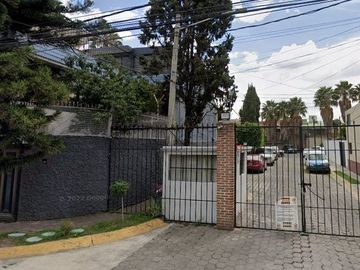 Oportunidad de Remate Bancario en Retorno Bosques de Irak, Col. Bosques de Aragon; Municipio Nezahualcóyotl, Estado de México-Casa con