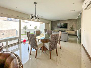 Casa en Venta de Valle Poniente