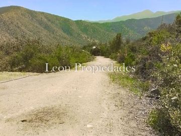 León propiedades vende parcela en La aurora, Curacaví.