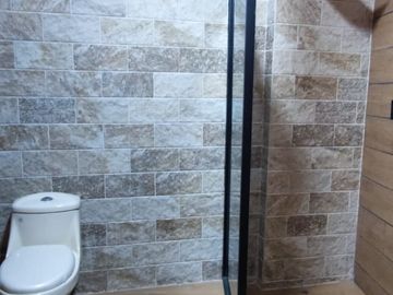 VENDO CASA DE ESTRENO CON VISTA A PARQUE  EN LA ENTRADA DE BOULEVARD
