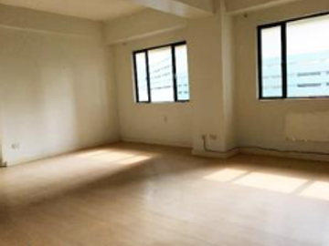 Condominium for sale in Forbeswood Heights in Brgy. Fort Bonifacio, Taguig City W/Parking Area