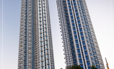 1BR UNIT CONDO FOR SALE AT TRION'S TOWER