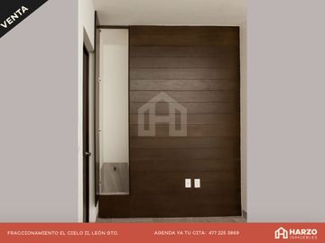 HERMOSA CASA CON JARDÍN Y CASA CLUB CON ALBERCA, FRACCIONAMIENTO EL CIELO II, LEÓN, GUANAJUATO