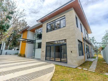 Manila Southwoods  | Five Bedroom 5BR House and Lot For Sale - #6571