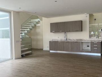 JSM - FOR SALE: 3 Bedroom Townhouse in M Residences Capitol Hills, Quezon City