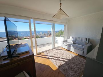 BROKER JARDIN 5D-4B-2EST-PATIO-VISTA