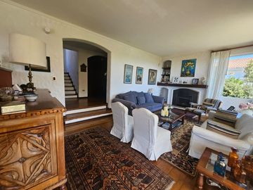 BROKER JARDIN 5D-4B-2EST-PATIO-VISTA