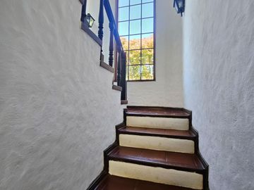 BROKER JARDIN 5D-4B-2EST-PATIO-VISTA