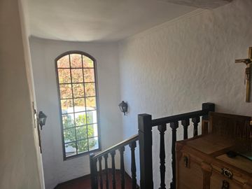 BROKER JARDIN 5D-4B-2EST-PATIO-VISTA