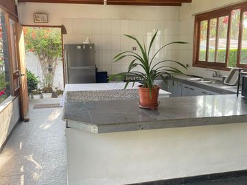 VENTA DE LINDA CASA EN EL FUNFO PASO CHICO