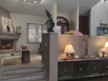 CASA EN RENTA EN LOMA DE VALLE ESCONDIDO, ATIZAPÁN DE ZARAGOZA