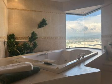 HERMOSA CASA EN VENTA EN CUMBRES DEL CAMPESTRE