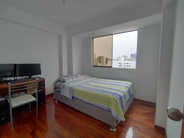 ¡BAJÓ DE PRECIO! Venta Departamento en Miraflores