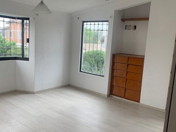 CASA EN PRIVADA EN VENTA, SAN MIGUEL TOTO, METEPEC