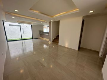 Casa en Venta en Arboreto Residencial, Zona Forjadores