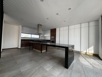 Casa en Venta en Tarragona con Baño en todas las Recamaras
