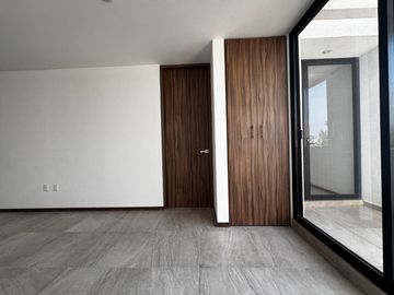 Casa en Venta en Tarragona con Baño en todas las Recamaras