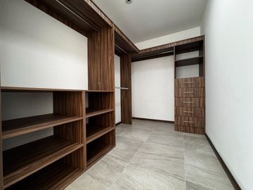 Casa en Venta en Tarragona con Baño en todas las Recamaras