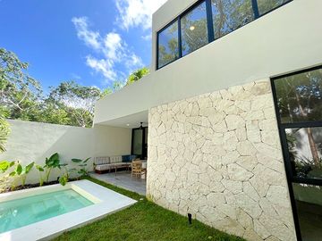 Casa de 2 Niveles en Venta en Villas Kaybé, Tulum