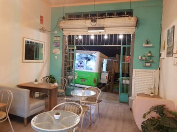 VENTA DE LOCAL CHOSICA PUERTA A CALLE ALTURA ESSALUD