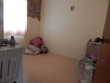 Single Attached Corner Unit in Minglanilla