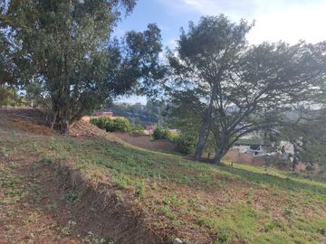 Vendo terreno de 1.586M2 en Urbanización exclusiva, en Cumbaya