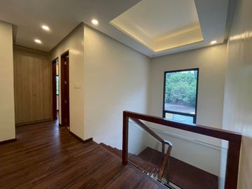 BRAND NEW TWO STOREY MODERN CONTEMPORARY HOUSE NEAR SM TELABASTAGAN