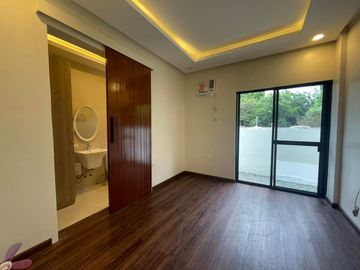 BRAND NEW TWO STOREY MODERN CONTEMPORARY HOUSE NEAR SM TELABASTAGAN