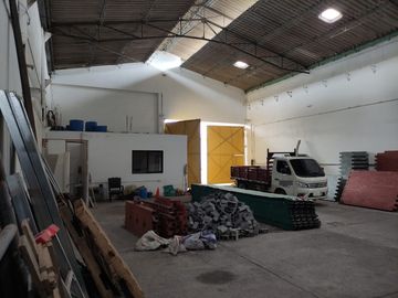 BODEGA EN VENTA SECTOR ARROYOHONDO CALI