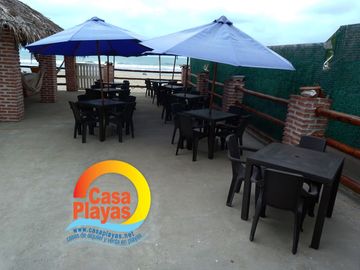 Casa Frente Al Mar de Venta en Playas, Vía a Data Km 7