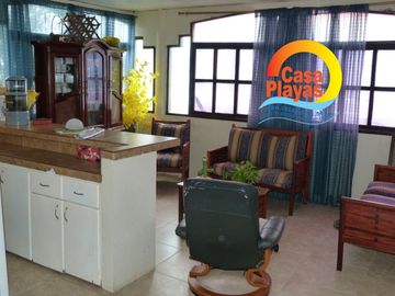 Casa Frente Al Mar de Venta en Playas, Vía a Data Km 7