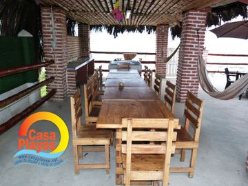 Casa Frente Al Mar de Venta en Playas, Vía a Data Km 7