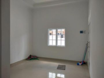 Rumah Baru Dalam Perumahan Area Cilodong Dekat Pintu Tol Cijago