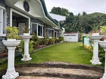 7-Bedroom Operational Beachfront Resort with Swimming Pool in Catmon, Cebu