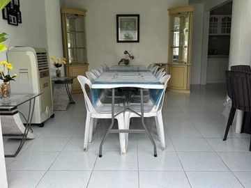 7-Bedroom Operational Beachfront Resort with Swimming Pool in Catmon, Cebu