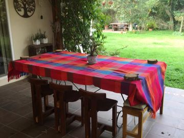 VENDO LINDA PROPIEDAD EN LA URBANIZACION LAS PEÑAS TUMBACO .
