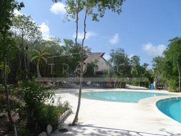 HERMOSA Y BIEN EQUIPADA CASA EN RENTA-VENTA Puerto Morelos
