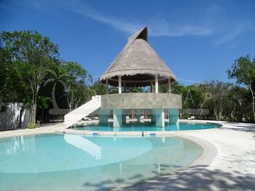 HERMOSA Y BIEN EQUIPADA CASA EN RENTA-VENTA Puerto Morelos