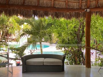 HERMOSA Y BIEN EQUIPADA CASA EN RENTA-VENTA Puerto Morelos