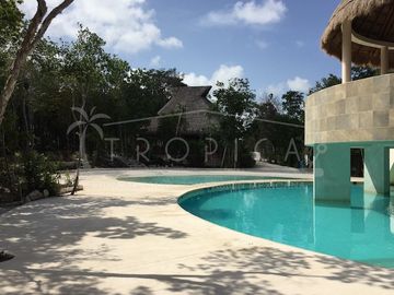 HERMOSA Y BIEN EQUIPADA CASA EN RENTA-VENTA Puerto Morelos