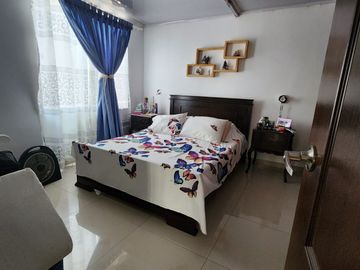 SE VENDE CASA MULTIFAMILIAR DE TRES NIVELES EN LA ESPERANZA, TULUA (VALLE)