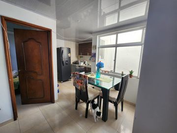 SE VENDE CASA MULTIFAMILIAR DE TRES NIVELES EN LA ESPERANZA, TULUA (VALLE)