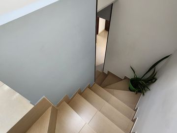 SE VENDE CASA MULTIFAMILIAR DE TRES NIVELES EN LA ESPERANZA, TULUA (VALLE)