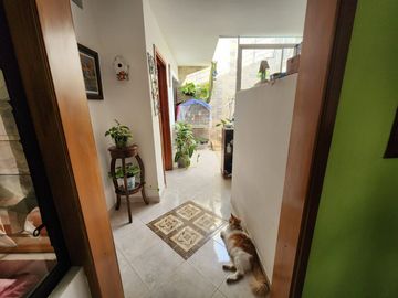 SE VENDE CASA MULTIFAMILIAR DE TRES NIVELES EN LA ESPERANZA, TULUA (VALLE)