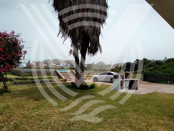 SE VENDE COMO TERRENO PARA  PROYECTO O CONDOMINIO DE  2,584 m². ¡CAMPO Y PLAYA !...