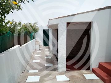 SE VENDE COMO TERRENO PARA  PROYECTO O CONDOMINIO DE  2,584 m². ¡CAMPO Y PLAYA !...