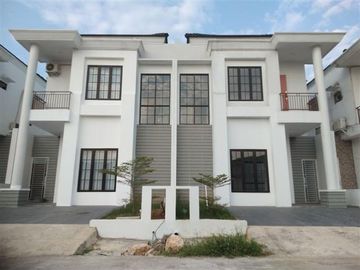 Rumah Murah Cluster Mewah Bekasi dekat Jakarta Ekonomis Srategis